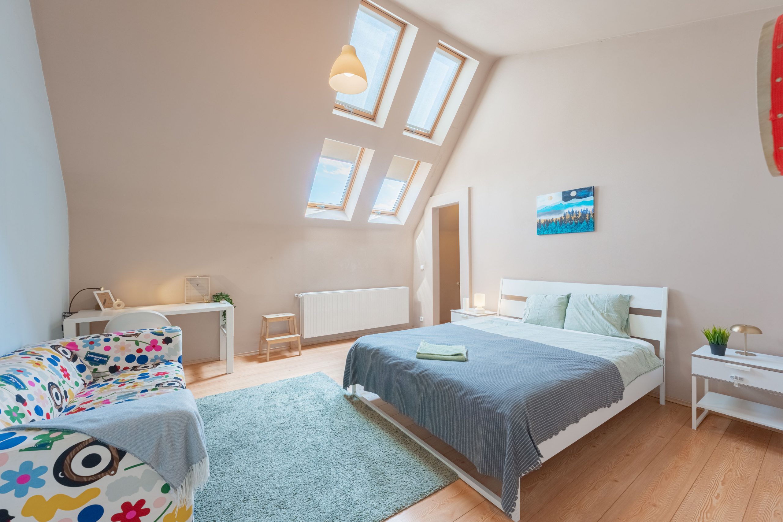 student bedroom in 7 district of budapest